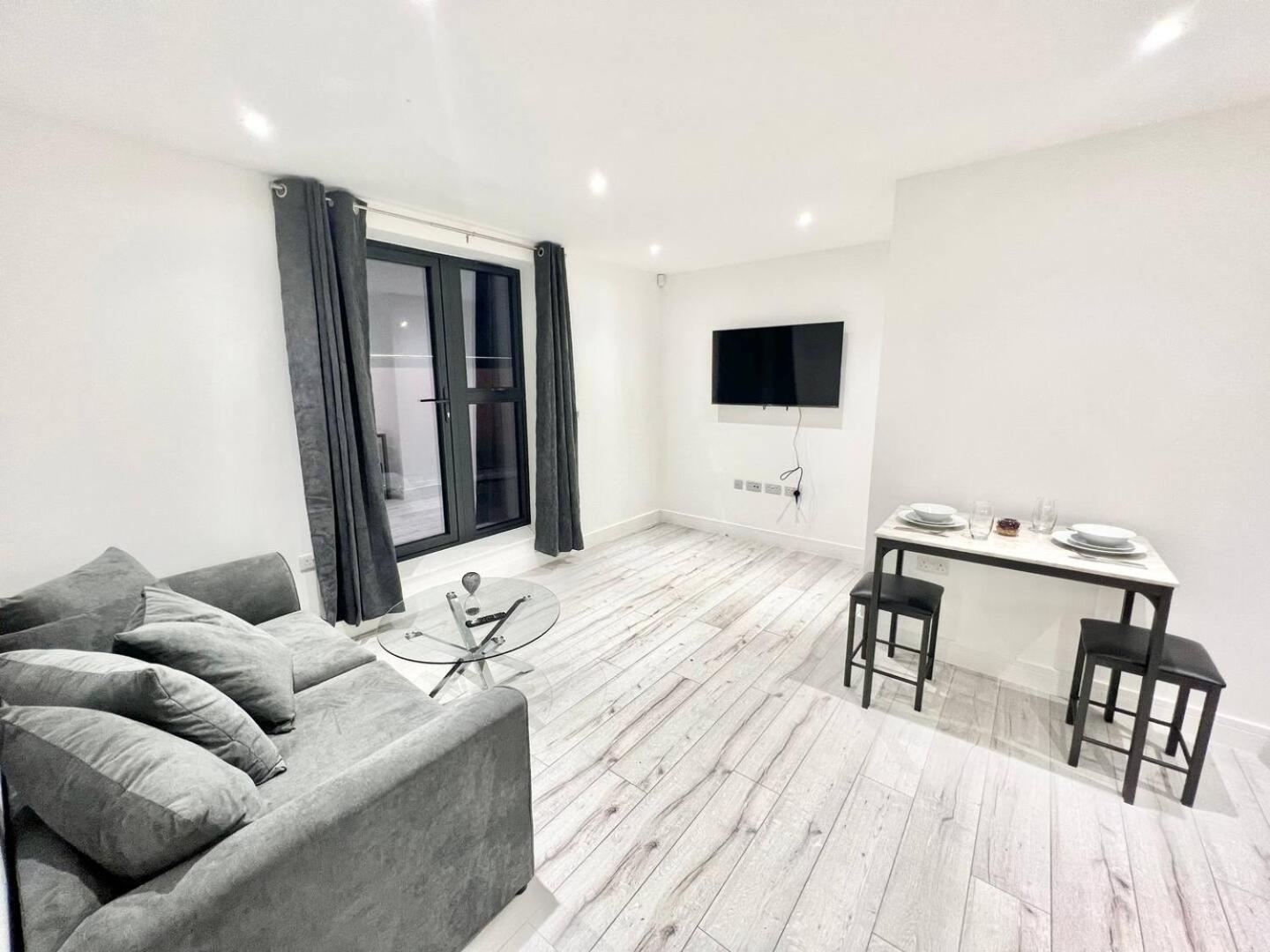 Queens Luxury Apartments Wembley Stadium - London Kültér fotó